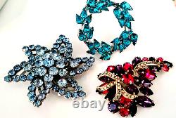 VinTaGe Rhinestone Brooch Lot one Signed Weiss