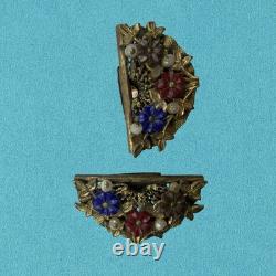 Vintage 1930s? Czech MOLDED Glass ART DECO Dress Clip Brooch Brass Filigree