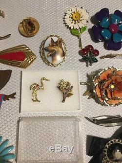 Vintage 200 Piece Brooch Pin Jewelry Lot Enamel Crystal Rhinestone Cloisonné