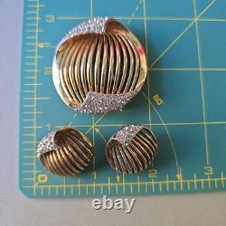 Vintage 60s Boucher Numbered Gold Plated Glass Rhinestones Brooch Earrings Set