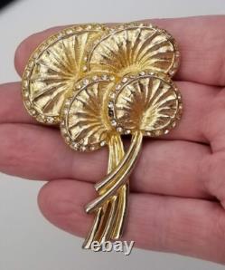 Vintage 70's Palm Leaf Gold Tone Rhinestone Brooch Pin 2.5 Water Lily