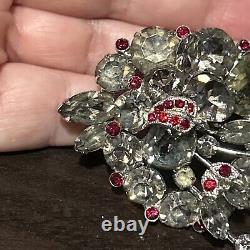 Vintage Amazing Huge Weiss Grey Red Rhinestones Brooch Pin Raised Pattern