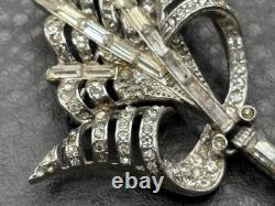 Vintage Art Deco High End Silver Tone Rhinestone Brooch Pin Dangle Ball READ