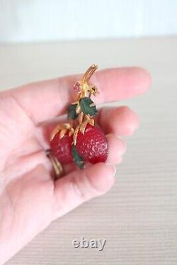 Vintage Austrian Double Red Strawberry Molded Fruit Glass Brooch Gold Tone