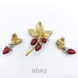 Vintage Boucher Strawberry Pin Brooch Clip Earrings Set Enamel Rhinestones Box