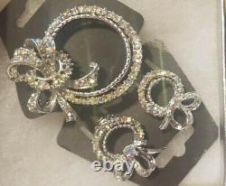 Vintage Brooch & Clipon Earrings Aroura Borealis crystal Rhinestone matched set