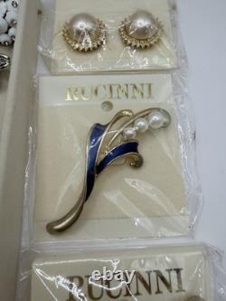 Vintage Brooch Lot 14 Weiss, Sarah Coventry, Monet, Oscar De La Renta, Rucinni