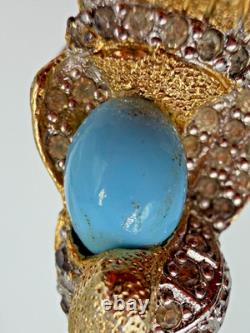 Vintage Brooch Nettie Rosenstein Figural Court Woman Turban Goldtone Signed