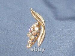 Vintage CROWN TRIFARI Clear Rhinestone Lily Of The Valley Pin Brooch W /Pat No