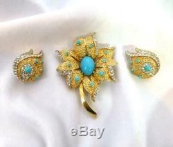 Vintage CROWN TRIFARI Turquoise Cabochon & Rhinestone Brooch & Earrings Set