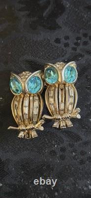 Vintage Coro AB Rhinestone Gold Owl Brooch with Green Eyes