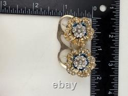 Vintage Coro Duette Fur Clip Gold Tone Flower Rhinestone