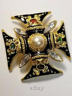 Vintage Couture Gripoix Glass Moghul Black Enamel Maltese Cross Pendant / Brooch