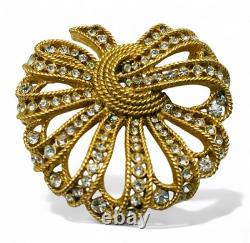 Vintage Crown Over T Trifari Gold Tone Glass Rhinestone Brooch Earring Set withBox