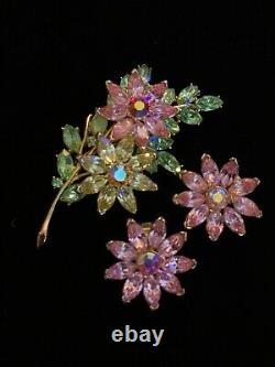 Vintage Crown TRIFARI Pastel Rhinestone Flower Pin Brooch Earring Set