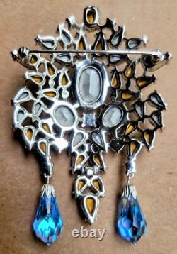 Vintage Crown Trifari Blue Rhinestone Pin Brooch Large and GORGEOUS RARE