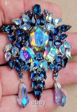 Vintage Crown Trifari Blue Rhinestone Pin Brooch Large and GORGEOUS RARE