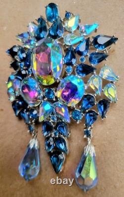 Vintage Crown Trifari Blue Rhinestone Pin Brooch Large and GORGEOUS RARE