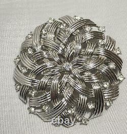 Vintage Crown Trifari Clear Glass Crystal Celtic Knot Signed Silvertone Brooch