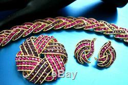 Vintage Crown Trifari Pink Purple Fuschia Cavalcade Bracelet Brooch Earrings Set