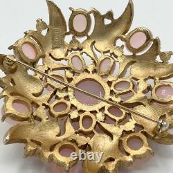 Vintage Crown Trifari Pink Starburst Rhinestone Flower Wreath Brooch Gold Tone