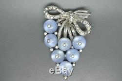 Vintage Crown Trifari blue cabochon rhinestone grape berry dress clip Brooch
