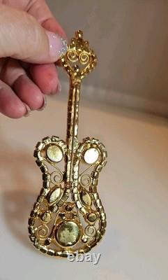 Vintage DOMINQUE ELECTRIC GUITAR BROOCH, LARGE PIN with Rhinestones Gold Setting