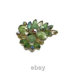 Vintage Designer Juliana D&E Green Molded Pillow Glass Rhinestone Brooch