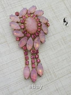 Vintage Designer Pink Art Glass Rhinestone Dog Tooth Prong Dangle Brooch