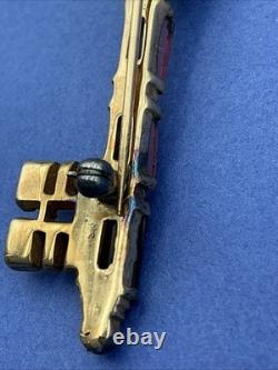 Vintage Early Trifari Brooch Pin Amethyst Rhinestones Unsigned Crown Key READ