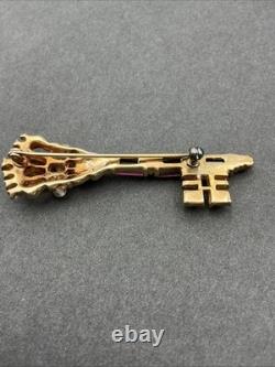 Vintage Early Trifari Brooch Pin Amethyst Rhinestones Unsigned Crown Key READ