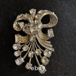 Vintage Eisenberg Original Signed Rhinestone Brooch