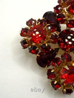 Vintage Eisenberg rhinestone brooch pin red orange gold tone signed E prong set