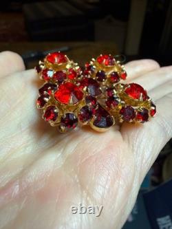 Vintage Eisenberg rhinestone brooch pin red orange gold tone signed E prong set