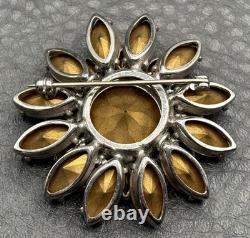 Vintage Emerald Green & Clear Crystal Rhinestone Flower Brooch Pin High End