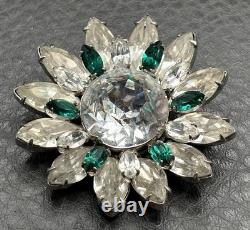 Vintage Emerald Green & Clear Crystal Rhinestone Flower Brooch Pin High End