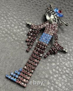 Vintage Geisha Girl 4 Brooch Pin Rhinestone Crystal Red Blue Dangle Silver Tone