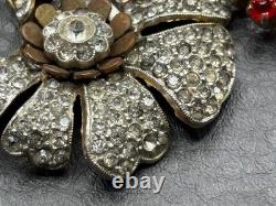 Vintage Gold Tone Pot Metal Rhinestone Red Flower Bouquet Brooch Pin READ
