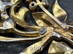 Vintage Gold Tone Pot Metal Rhinestone Red Flower Bouquet Brooch Pin READ