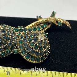 Vintage Green Emerald Faceted Rhinestone Brooch Dainty Gold Plate Signed Ciner