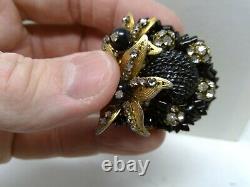 Vintage Hattie Carnegie Black Bead & Rhinestone Gold Tone Metal Floral Brooch