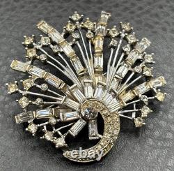 Vintage High End Starburst Swirl Fan Crystal Rhinestone Art Deco Old Brooch Pin