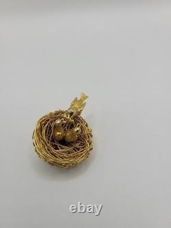 Vintage Jeanne Bird Nest Brooch Pin Gold Tone Figural Rhinestone Signed Jewelry