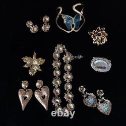 Vintage Jewelry Lot 39pc Rhinestone Cameo Brooch Enamel Watch Chunky Heart Gold