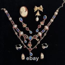Vintage Jewelry Lot 39pc Rhinestone Cameo Brooch Enamel Watch Chunky Heart Gold