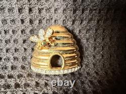 Vintage Joan Rivers Bee Brooch Collection 9 Pieces