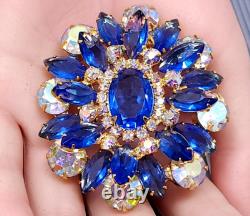 Vintage Juliana D&E DeLizza & Elster White Blue Rhinestone Gold tone Brooch