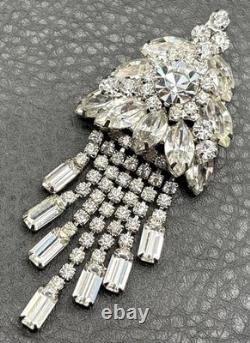 Vintage Juliana D&E Rhinestone Dangle Fringe Brooch Pin Pendant Silver Tone