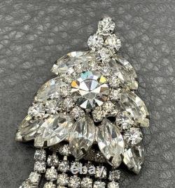 Vintage Juliana D&E Rhinestone Dangle Fringe Brooch Pin Pendant Silver Tone