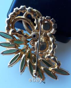 Vintage Juliana Delizza Elster D & E Green Rhinestone Flower Pin Brooch Elegant